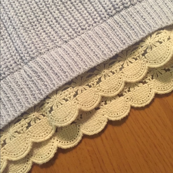 NWOT Urban Outfitters Sweater - Picture 4 of 5